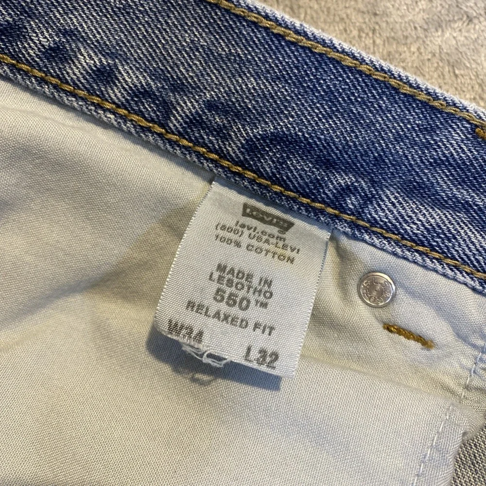 Levis 550 Jeans Mens Sz 34x32 Blue Faded Relaxed  Loose 